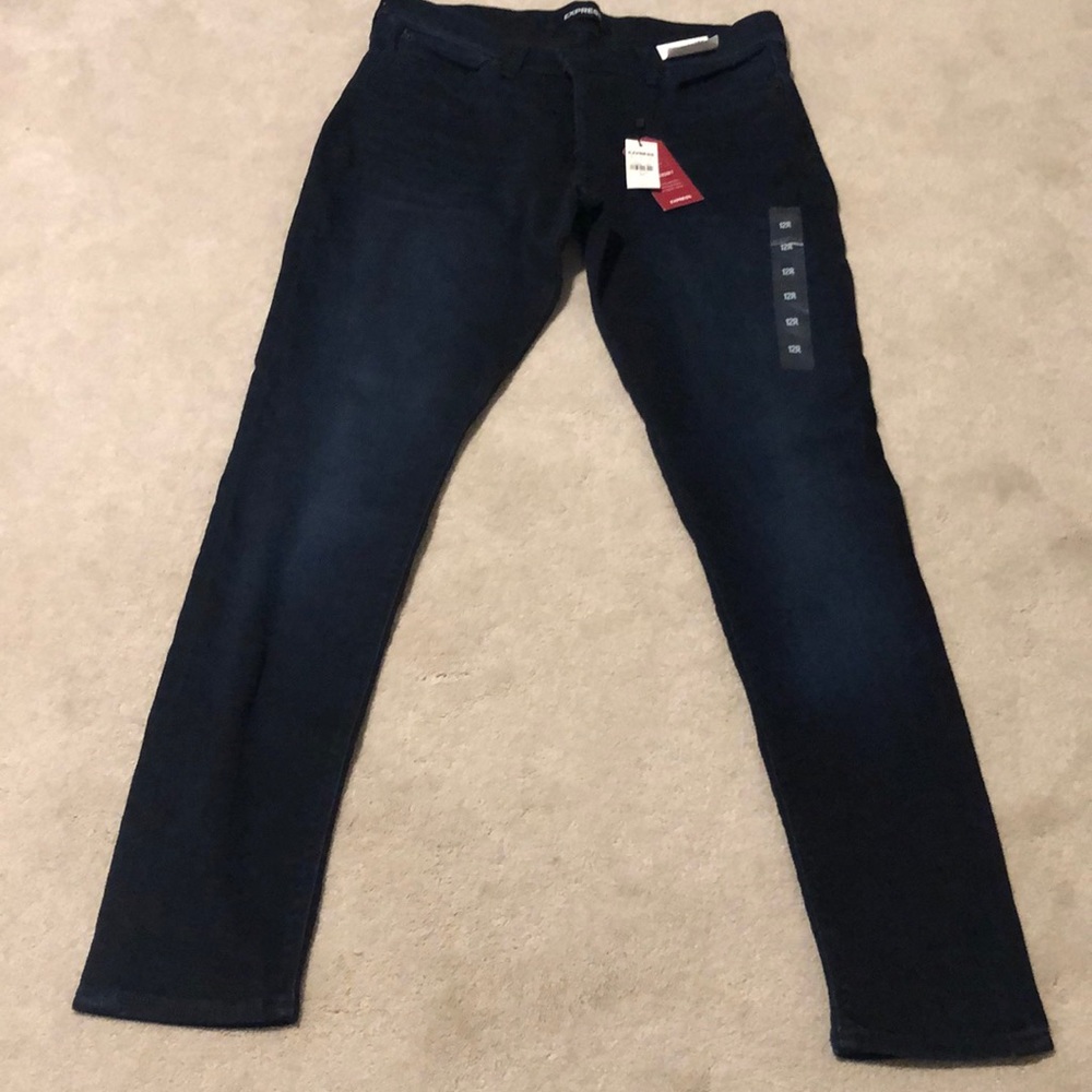 NWT express 12 R mid rise!